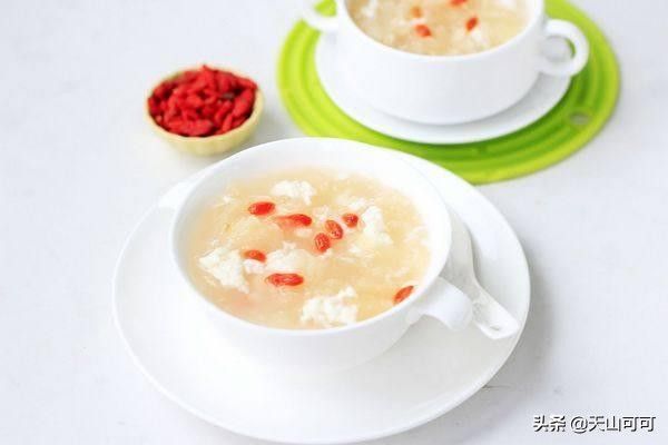 银耳怎样才能煮的很黏稠？是用凉水泡发好还是热水泡发？