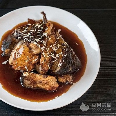 酱汁三文鱼头的做法